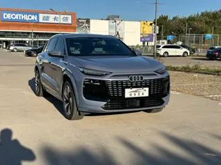 Audi Q6 e-tron 2026 купить из Китая, цена 5 497 000 ₽ — Suifenhe Auto