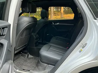 Audi Q5 2024 купить из Китая, цена 5 255 000 ₽ — Suifenhe Auto