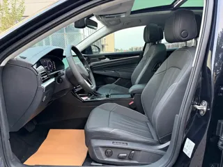 Volkswagen Passat 2023 купить из Китая, цена 2 357 000 ₽ — Suifenhe Auto