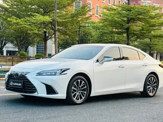 Lexus ES 2026 купить из Китая, цена 8 489 000 ₽ — Suifenhe Auto