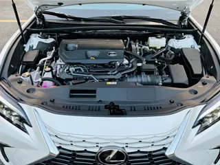 Lexus ES 2026 купить из Китая, цена 8 489 000 ₽ — Suifenhe Auto