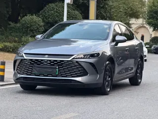 BYD Qin Plus 2025 купить из Китая, цена 2 236 000 ₽ — Suifenhe Auto