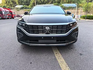 Volkswagen Passat 2026 купить из Китая, цена 4 124 000 ₽ — Suifenhe Auto
