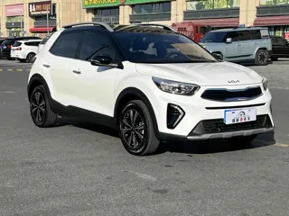 Kia Stonic 2026 купить из Китая, цена 1 676 000 ₽ — Suifenhe Auto