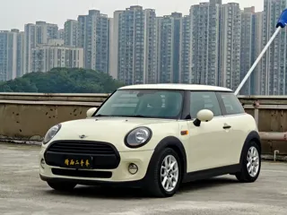 MINI Cooper 2019 купить из Китая, цена 1 595 000 ₽ — Suifenhe Auto