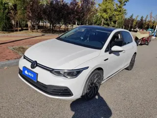 Volkswagen Golf 2021 купить из Китая, цена 1 550 000 ₽ — Suifenhe Auto