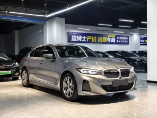 BMW i3 2022 купить из Китая, цена 4 242 000 ₽ — Suifenhe Auto
