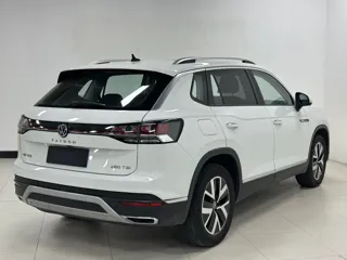 Volkswagen Tayron 2023 купить из Китая, цена 2 447 000 ₽ — Suifenhe Auto