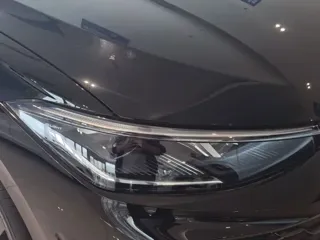 Volkswagen Passat 2024 купить из Китая, цена 4 287 000 ₽ — Suifenhe Auto