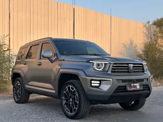 Tank 700 (EV) 2024 купить из Китая, цена 9 840 000 ₽ — Suifenhe Auto