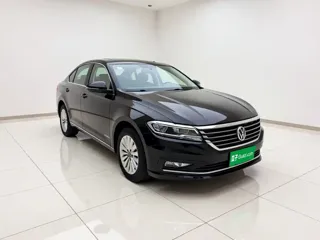 Volkswagen Lavida 2021 купить из Китая, цена 1 420 000 ₽ — Suifenhe Auto
