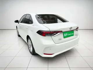 Toyota Corolla 2023 купить из Китая, цена 1 294 000 ₽ — Suifenhe Auto
