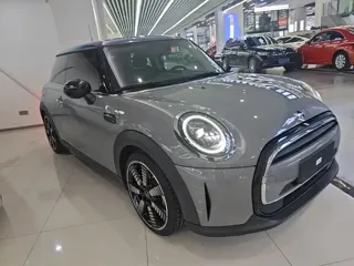 MINI Cooper 2022 купить из Китая, цена 2 271 000 ₽ — Suifenhe Auto