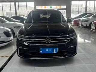 Volkswagen Tiguan L 2024 купить из Китая, цена 3 982 000 ₽ — Suifenhe Auto