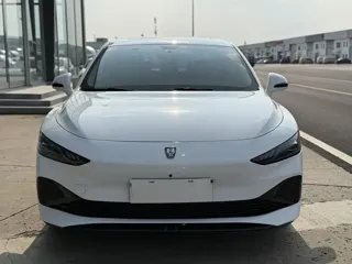 Roewe D7 2025 купить из Китая, цена 2 460 000 ₽ — Suifenhe Auto