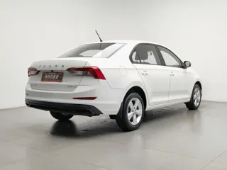 Skoda Rapid 2021 купить из Китая, цена 1 144 000 ₽ — Suifenhe Auto