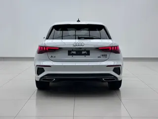 Audi A3 2022 купить из Китая, цена 2 093 000 ₽ — Suifenhe Auto