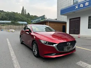 Mazda Mazda3 2020 купить из Китая, цена 1 411 000 ₽ — Suifenhe Auto