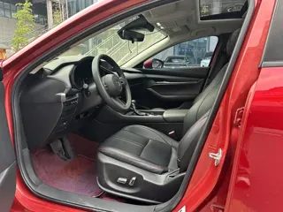Mazda Mazda3 2020 купить из Китая, цена 1 411 000 ₽ — Suifenhe Auto