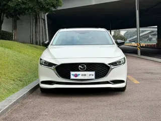 Mazda Mazda3 2021 купить из Китая, цена 1 939 000 ₽ — Suifenhe Auto