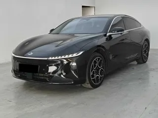 Changan Qiyuan A07 2025 купить из Китая, цена 3 369 000 ₽ — Suifenhe Auto
