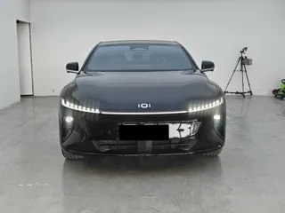 Changan Qiyuan A07 2025 купить из Китая, цена 3 369 000 ₽ — Suifenhe Auto