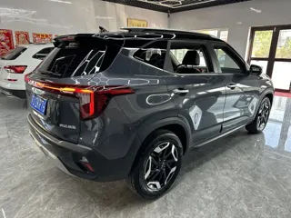 Kia Seltos 2023 купить из Китая, цена 2 224 000 ₽ — Suifenhe Auto