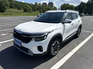 Kia Seltos 2023 купить из Китая, цена 2 057 000 ₽ — Suifenhe Auto