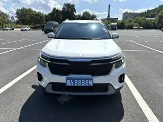 Kia Seltos 2023 купить из Китая, цена 2 057 000 ₽ — Suifenhe Auto