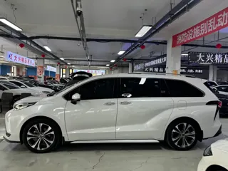 Toyota Granvia 2024 купить из Китая, цена 7 846 000 ₽ — Suifenhe Auto