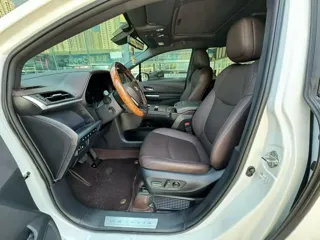 Toyota Granvia 2024 купить из Китая, цена 6 583 000 ₽ — Suifenhe Auto