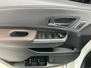 Toyota Granvia 2024 купить из Китая, цена 8 144 000 ₽ — Suifenhe Auto