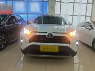 Toyota RAV4 2024 купить из Китая, цена 3 820 000 ₽ — Suifenhe Auto