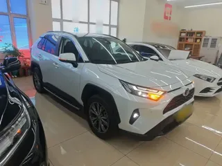 Toyota RAV4 2024 купить из Китая, цена 3 820 000 ₽ — Suifenhe Auto