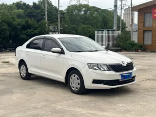 Skoda Rapid 2019 купить из Китая, цена 1 024 000 ₽ — Suifenhe Auto