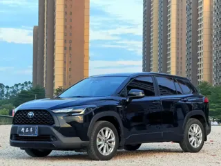 Toyota Corolla Cross 2024 купить из Китая, цена 3 007 000 ₽ — Suifenhe Auto