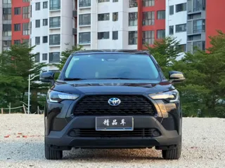 Toyota Corolla Cross 2024 купить из Китая, цена 3 007 000 ₽ — Suifenhe Auto