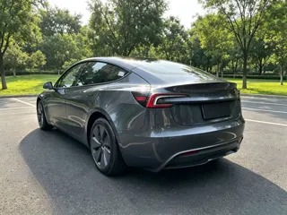 Tesla Model 3 2024 купить из Китая, цена 4 466 000 ₽ — Suifenhe Auto