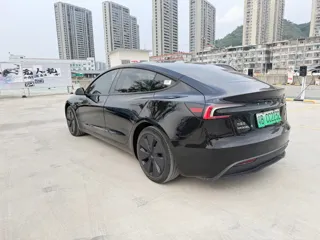 Tesla Model 3 2024 купить из Китая, цена 4 052 000 ₽ — Suifenhe Auto