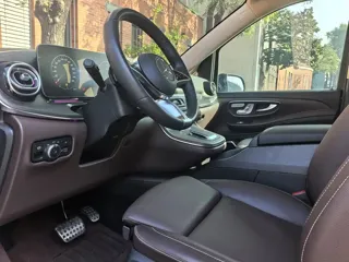 Mercedes-Benz V-Class 2025 купить из Китая, цена 8 442 000 ₽ — Suifenhe Auto