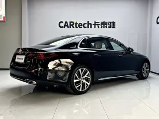 Mercedes-Benz E-Class 2024 купить из Китая, цена 7 206 000 ₽ — Suifenhe Auto