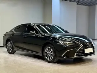 Lexus ES 2024 купить из Китая, цена 4 276 000 ₽ — Suifenhe Auto