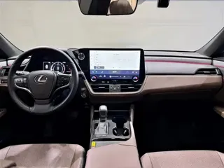 Lexus ES 2024 купить из Китая, цена 4 276 000 ₽ — Suifenhe Auto