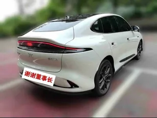 IM Motors LS6 2025 купить из Китая, цена 4 694 000 ₽ — Suifenhe Auto