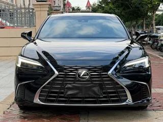 Lexus ES 2025 купить из Китая, цена 5 014 000 ₽ — Suifenhe Auto
