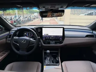 Lexus ES 2025 купить из Китая, цена 5 014 000 ₽ — Suifenhe Auto