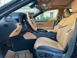 Lexus ES 2026 купить из Китая, цена 5 212 000 ₽ — Suifenhe Auto