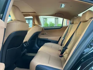 Lexus ES 2026 купить из Китая, цена 5 212 000 ₽ — Suifenhe Auto