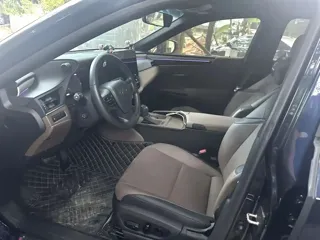 Lexus ES 2025 купить из Китая, цена 5 052 000 ₽ — Suifenhe Auto