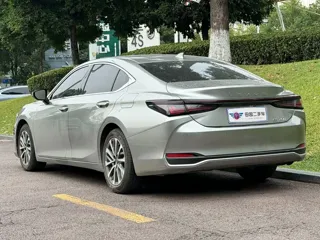 Lexus ES 2025 купить из Китая, цена 4 843 000 ₽ — Suifenhe Auto
